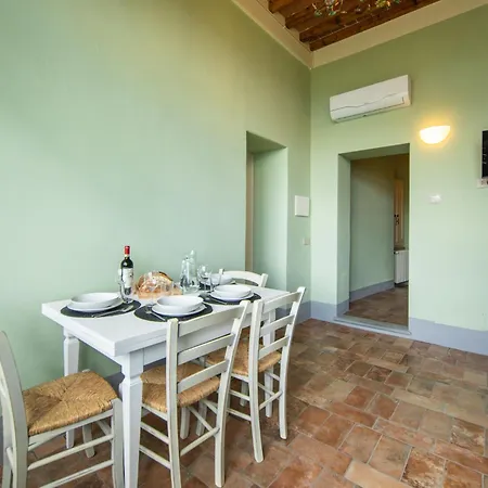 דירה Antico Duomo-3 By Interhome קורטונה